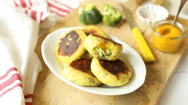 Broccoli & Cheese Pockets 