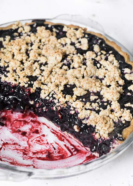 Wild Blueberry Pie 